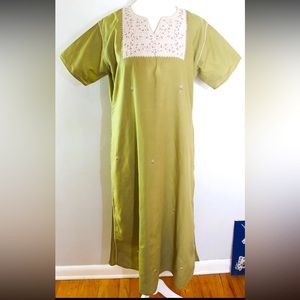Vintage 1960s 1970s Ivy Green Silver Stitched Yoke Kaftan Midi Dress